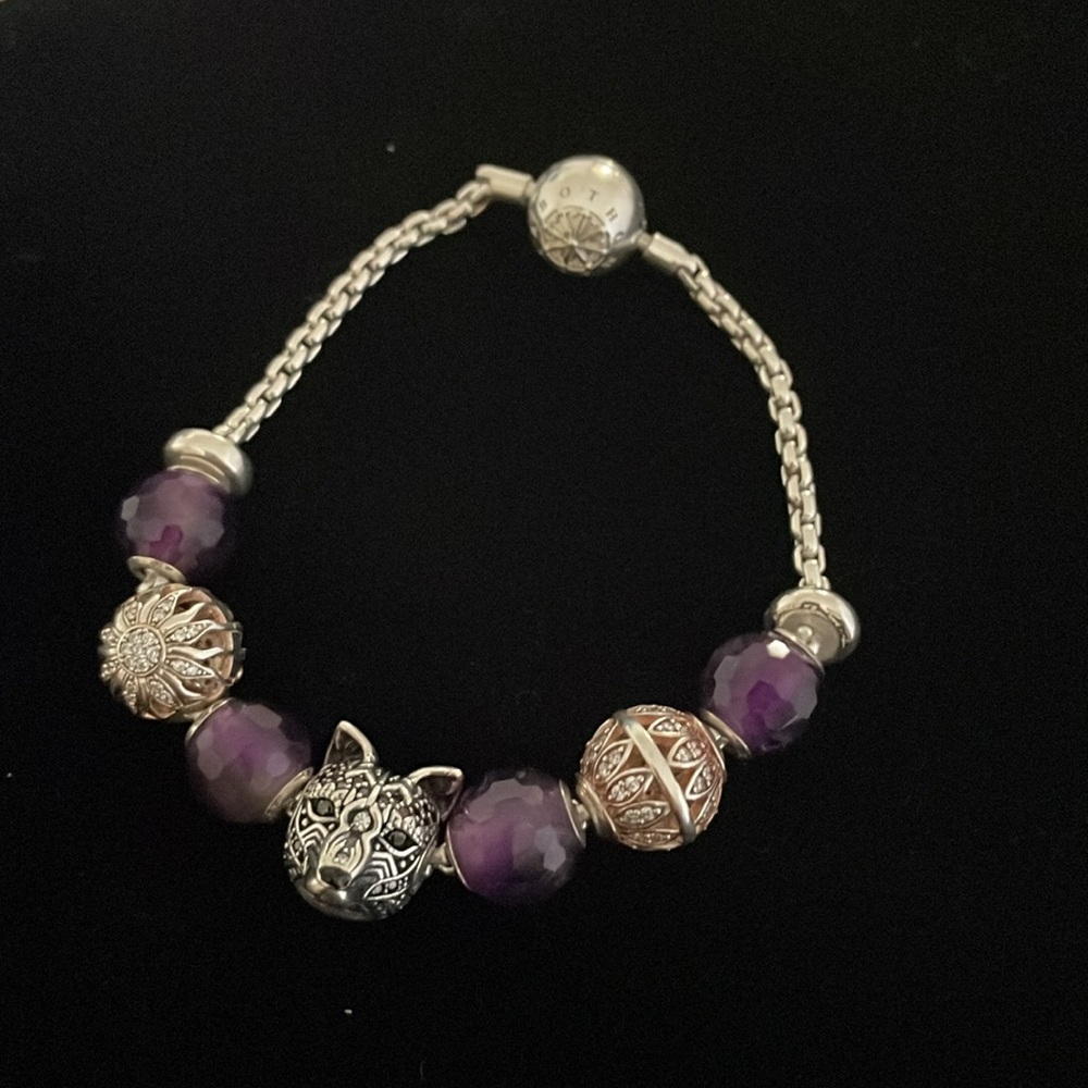 Thomas Sabo Sterling Silver Amethyst and wolf charm- & pink zircon - Picture 3 of 17